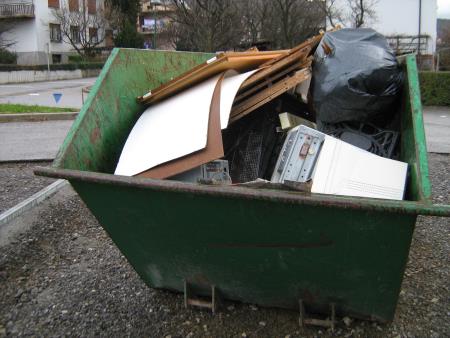 Za potrebe čistilne akcije bo postavljen zabojnik za kosovne odpadke
